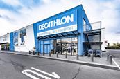 DECATHLON-Filiale_Aussenansicht-scaled