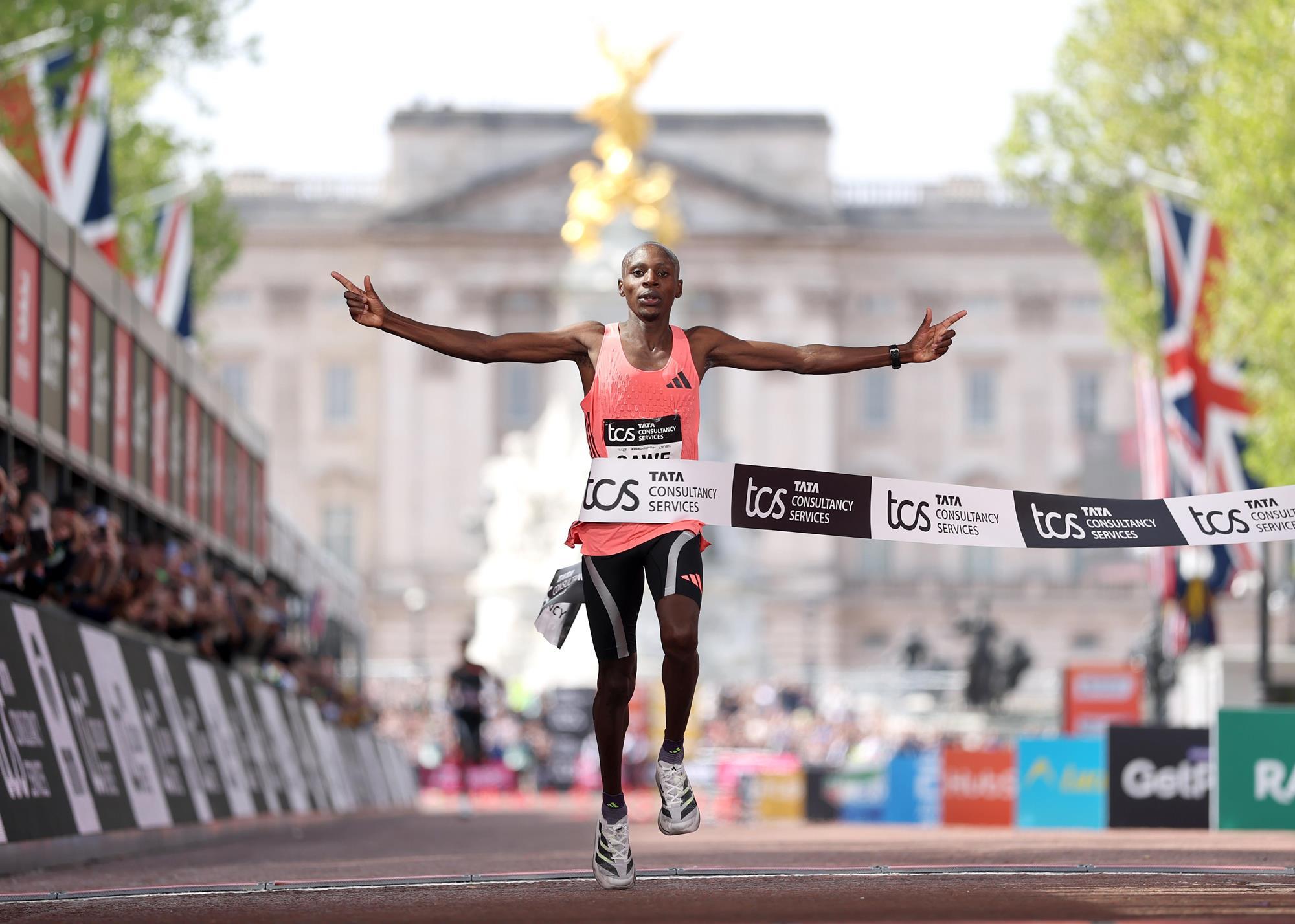 adidas Adizero Evo 3 London Marathon world records 2026 | Sporting