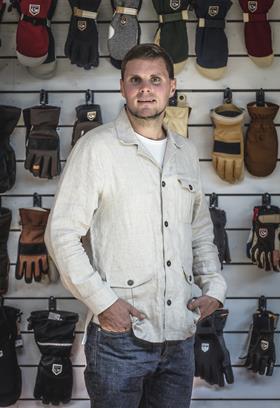Anton Magnusson Hestra stå