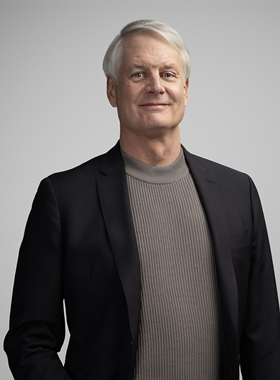 nike-inc-leadership-portrait-john-donahoe