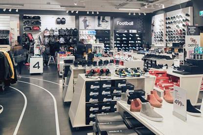 stadium shoes