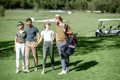 Younger crowd being drawn to golf's status image