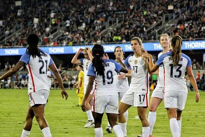 chris-leipelt-CBgEyshBRbM-unsplash