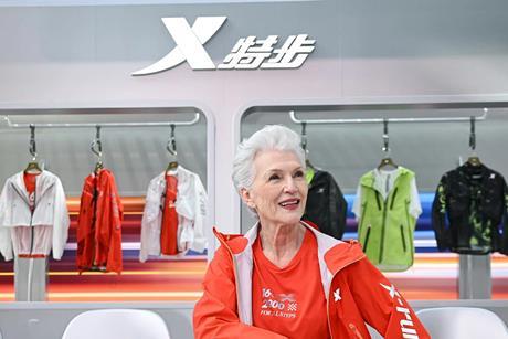 Maye Musk x Xtep