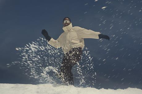 cover HM-MOVE-Ski-04-2026-13910