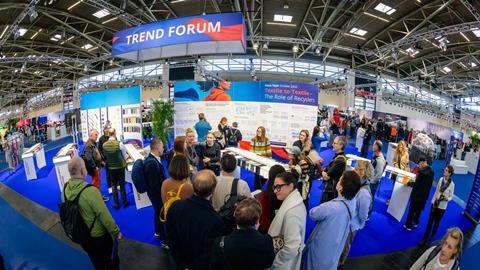 1600px_20251029_PERFORMANCE_DAYS_77297