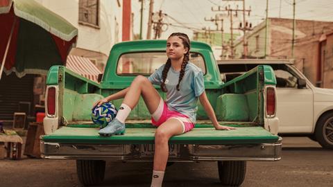 LOTTO-_Loradana_Paletta_US_U17_women-s_national_team_member_and_LOTTO-s_first_US_NIL_athlete_in