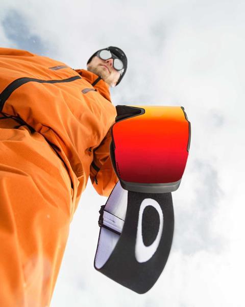 SnowCampaign2024-2025_Colby-Stevenson_Line-Miner-Pro_Details_web