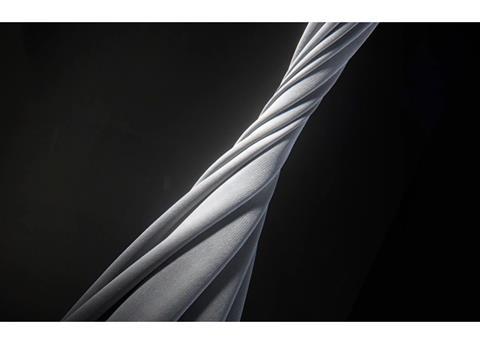 (c) 2023 The LYCRA Company. LYCRA(R)-FiT400(TM)-HP-Carousel-1920x1200