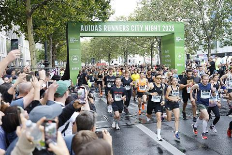 adidas Runners City Night Berlin