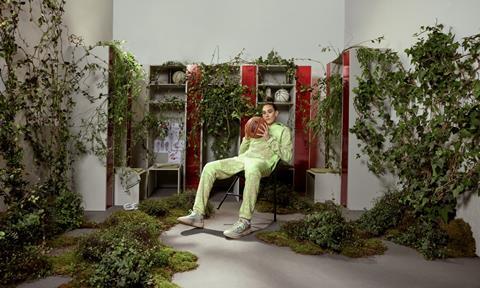 Groß (23SS_BB_Stewie-2_Earth_378979-01_Breanna-Stewart_AWR_0581_RGB)