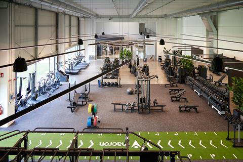 2026 04 29_Macron_Gym